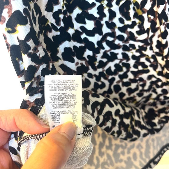 CAbi Leopard print twist front tank - Picture 5 of 6